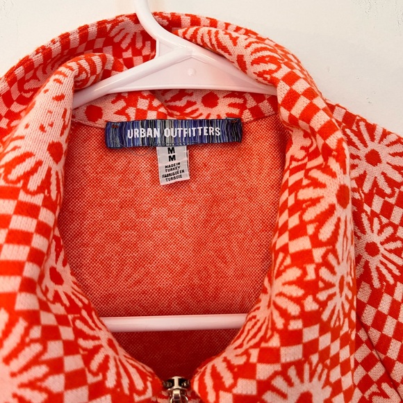 Urban Outfitters women’s Red Floral Mini Dress with collar . 70’s inspired - Picture 4 of 5